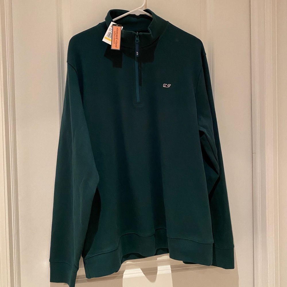 Vineyard vines zip up